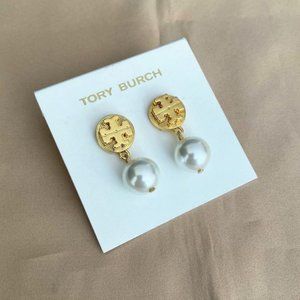 Tory Burch Classic Logo Spiral Pearl Earrings